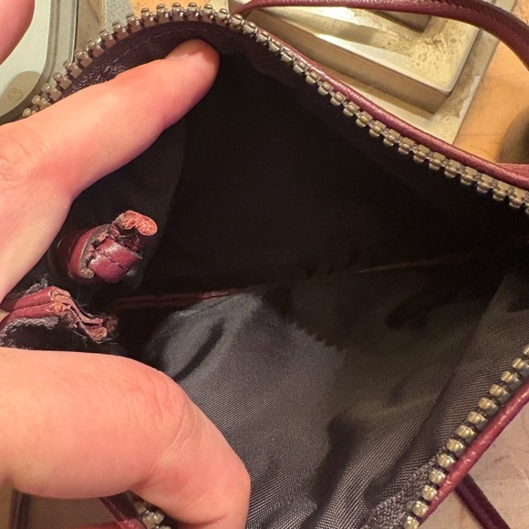 Burgundy Textured Leather Crossbody Bag with Angular Stitching - Picture 3 of 6